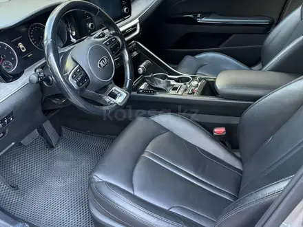 Kia K5 2021 года за 11 000 000 тг. в Алматы – фото 15