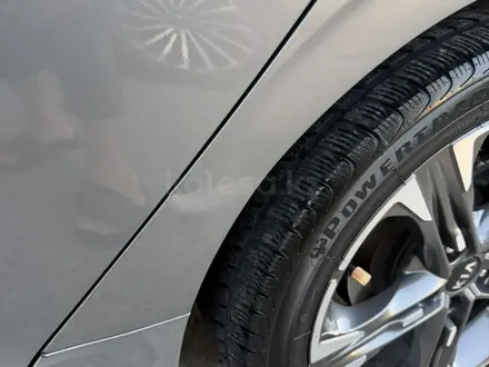 Kia K5 2021 года за 11 000 000 тг. в Алматы – фото 20