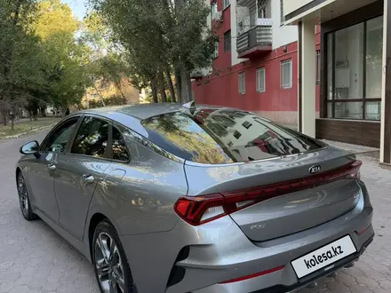 Kia K5 2021 года за 11 000 000 тг. в Алматы – фото 7