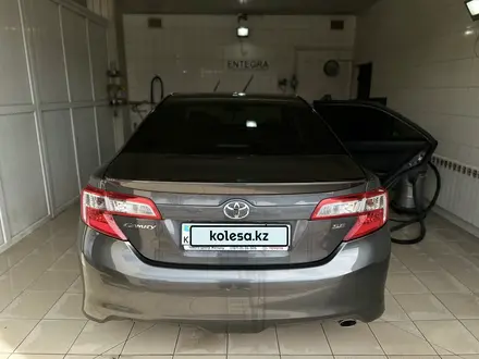 Toyota Camry 2014 года за 9 500 000 тг. в Алматы – фото 5