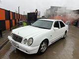 Mercedes-Benz E 200 1995 годаүшін1 750 000 тг. в Уральск – фото 3