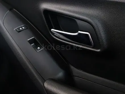 Chevrolet Tracker 2014 года за 3 980 000 тг. в Астана – фото 23