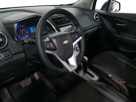 Chevrolet Tracker 2014 года за 3 980 000 тг. в Астана – фото 12