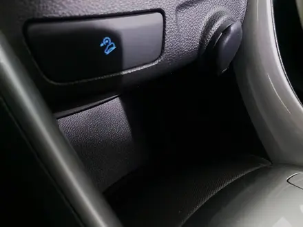 Chevrolet Tracker 2014 года за 3 980 000 тг. в Астана – фото 31