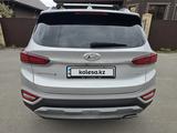 Hyundai Santa Fe 2020 года за 14 500 000 тг. в Петропавловск – фото 4