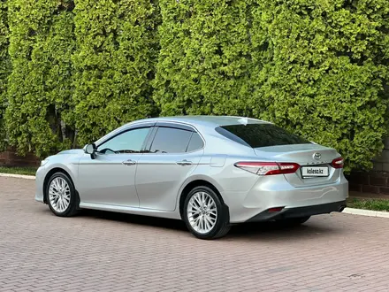 Toyota Camry 2019 года за 14 350 000 тг. в Алматы – фото 53