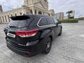 Toyota Highlander 2017 года за 18 500 000 тг. в Уральск – фото 12