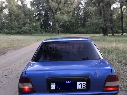 Nissan Sunny 1994 года за 870 000 тг. в Семей – фото 4