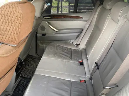 BMW X5 2001 года за 4 000 000 тг. в Алматы – фото 13