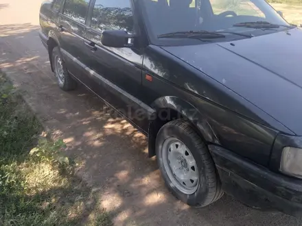 Volkswagen Passat 1994 года за 950 000 тг. в Уральск – фото 6