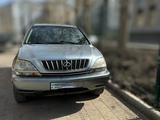 Lexus RX 300 2001 года за 5 500 000 тг. в Астана