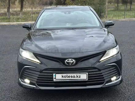 Toyota Camry 2023 года за 17 000 000 тг. в Алматы – фото 13