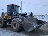 Экскаватор погрузчик, Погрузчик 3 куб 2014 года в Атырау – фото 3