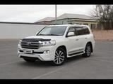 Toyota Land Cruiser 2016 года за 31 000 000 тг. в Жанаозен