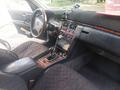 Mercedes-Benz E 240 1998 года за 2 700 000 тг. в Экибастуз – фото 8