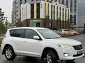 Toyota RAV4 2012 годаfor8 200 000 тг. в Астана – фото 2