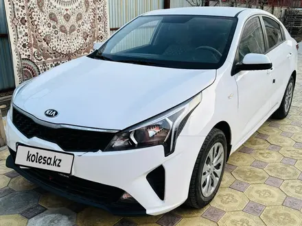 Kia Rio 2021 года за 7 300 000 тг. в Актобе