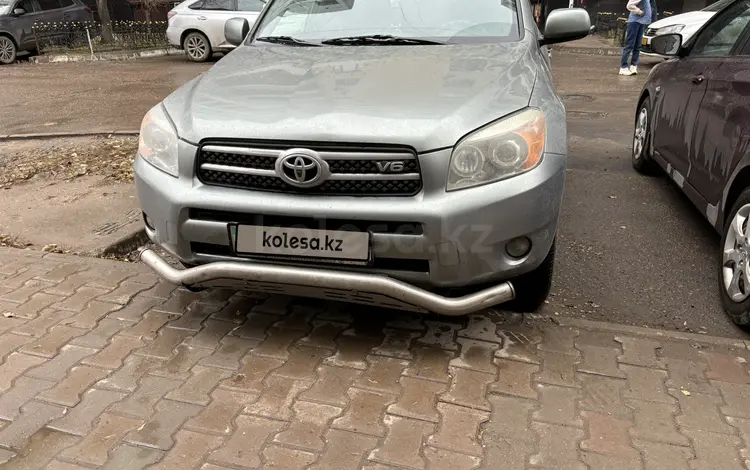 Toyota RAV4 2007 годаfor6 677 000 тг. в Астана