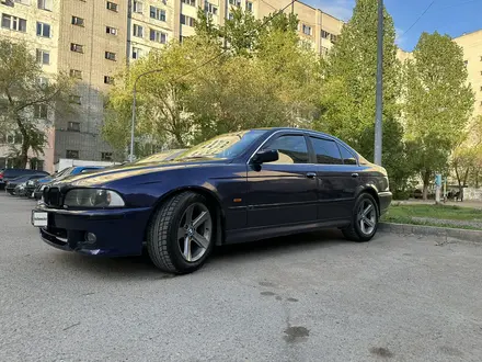 BMW 528 1998 года за 3 600 000 тг. в Павлодар