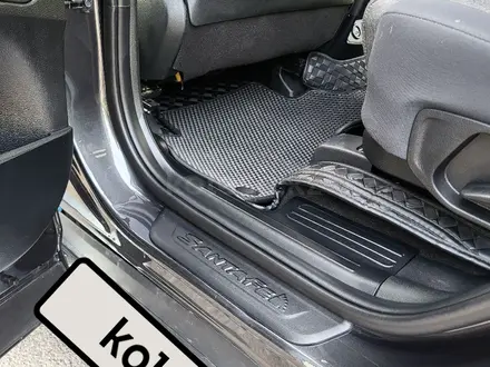 Hyundai Santa Fe 2023 года за 13 500 000 тг. в Шымкент – фото 20