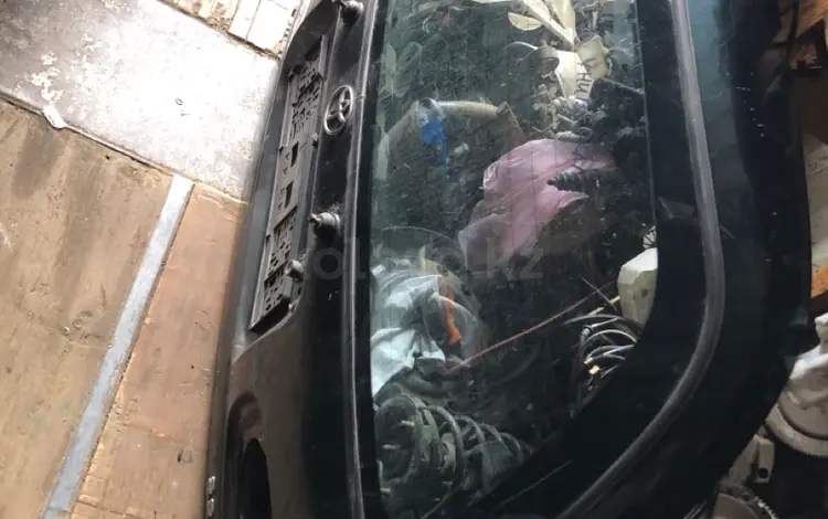 Крышка багажника Камри — 10 универсал голая со стеклом за 58 000 тг. в Алматы