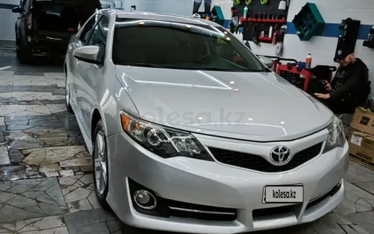 Toyota Camry 2014 годаүшін9 700 000 тг. в Караганда