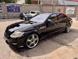 Mercedes-Benz S 63 AMG 2008 года за 11 000 000 тг. в Алматы