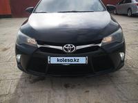 Toyota Camry 2015 года за 11 000 000 тг. в Жанаозен