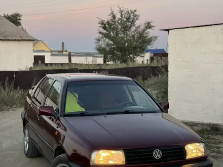 Volkswagen Vento 1994 года за 2 500 000 тг. в Караганда