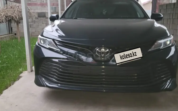 Toyota Camry 2019 года за 9 400 000 тг. в Алматы