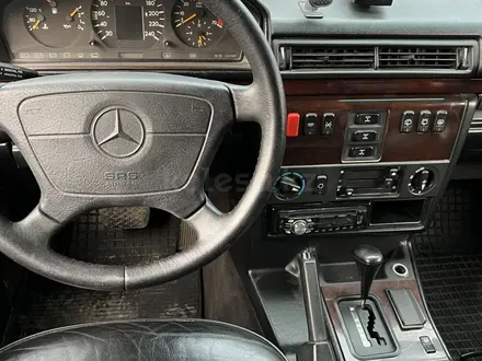 Mercedes-Benz G 320 1995 года за 8 250 000 тг. в Алматы – фото 16