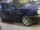 Volkswagen Golf 1992 года за 1 200 000 тг. в Уральск – фото 4