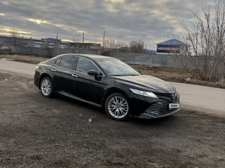 Toyota Camry 2019 года за 13 200 000 тг. в Костанай – фото 10