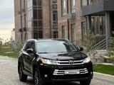 Toyota Highlander 2018 годаүшін16 000 000 тг. в Шымкент – фото 2