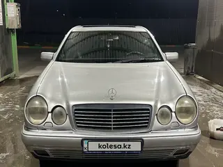 Mercedes-Benz E 280