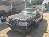 Mercedes-Benz E 280 1995 года за 1 300 000 тг. в Шымкент – фото 2