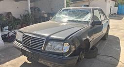 Mercedes-Benz E 280 1995 года за 1 300 000 тг. в Шымкент – фото 2
