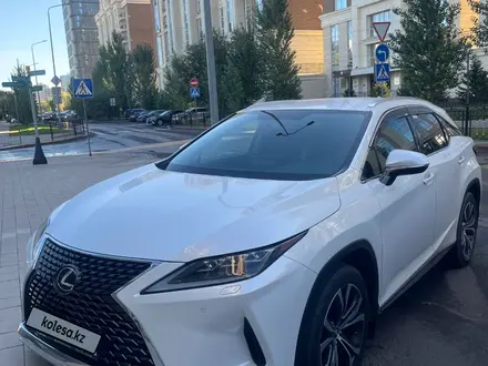 Lexus RX 300 2020 года за 25 000 000 тг. в Астана