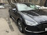 Hyundai Sonata 2022 года за 14 500 000 тг. в Алматы – фото 3