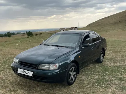 Toyota Carina E 1993 года за 2 100 000 тг. в Мерке