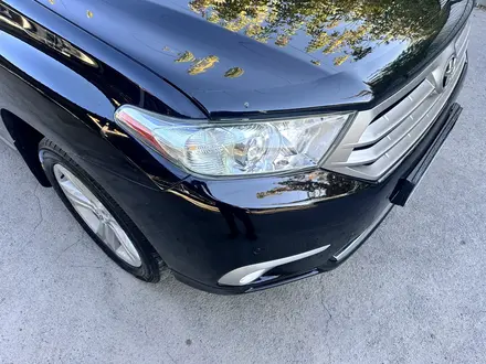 Toyota Highlander 2012 года за 14 000 000 тг. в Алматы – фото 18