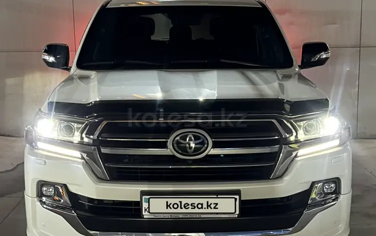 Toyota Land Cruiser 2019 года за 39 000 000 тг. в Шымкент