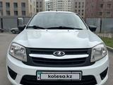 ВАЗ (Lada) Granta 2190 2018 года за 3 850 000 тг. в Астана