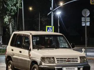 Mitsubishi Pajero iO, 1998