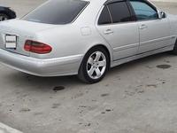 Mercedes-Benz E 320 2001 годаүшін4 500 000 тг. в Актау