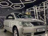 Toyota Ipsum 2001 года за 6 000 000 тг. в Атырау