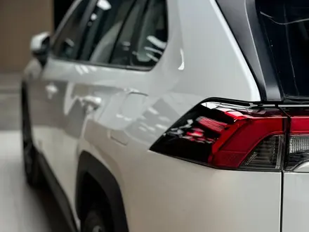 Toyota RAV4 Prestige 2024 года за 18 800 000 тг. в Алматы – фото 7