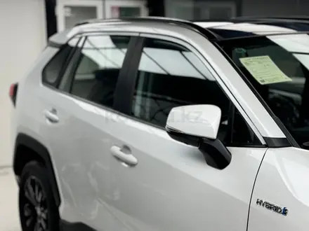 Toyota RAV4 Prestige 2024 года за 18 800 000 тг. в Алматы – фото 11