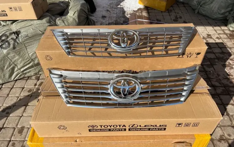 Решетка радиатора на Тойота Камри 50 за 10 000 тг. в Алматы