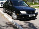 Volkswagen Jetta 2004 года за 2 750 000 тг. в Астана – фото 2